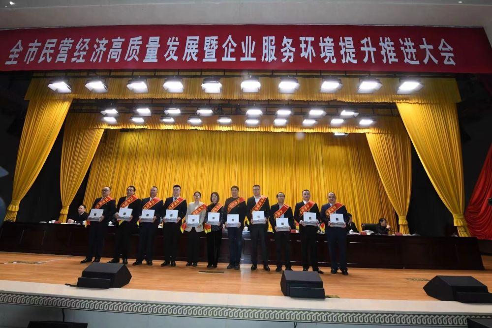 新澳全年免費資料大全，探索與收獲，新澳全年免費資料大全，探索之旅與收獲的時刻